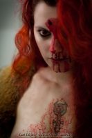 Bloody face - Photo Ga&euml;l Digard
