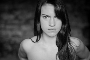 Eluira - Black & White